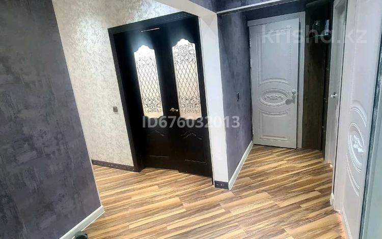 4-бөлмелі пәтер · 86 м² · 3/9 қабат, мкр Верхний Отырар, Рыскулова — Байтерекова, бағасы: 36 млн ₸ в Шымкенте, Туран р-н — фото 6