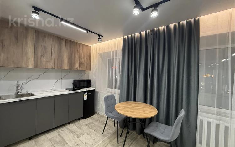 2-комнатная квартира · 53 м² · 2/4 этаж, Уранхаева 59 — Центр, супермаркет Тамаша за 22 000 ₸ в Семее — фото 13