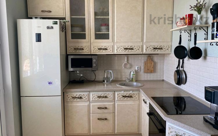 2-бөлмелі пәтер · 59 м² · 12/12 қабат, мкр Акбулак, 1-я улица 43, бағасы: 35 млн ₸ в Алматы, Алатауский р-н — фото 2
