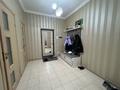 3-комнатная квартира, 99 м², 2/8 этаж помесячно, Санкибай батыра за 280 000 〒 в Актобе — фото 10