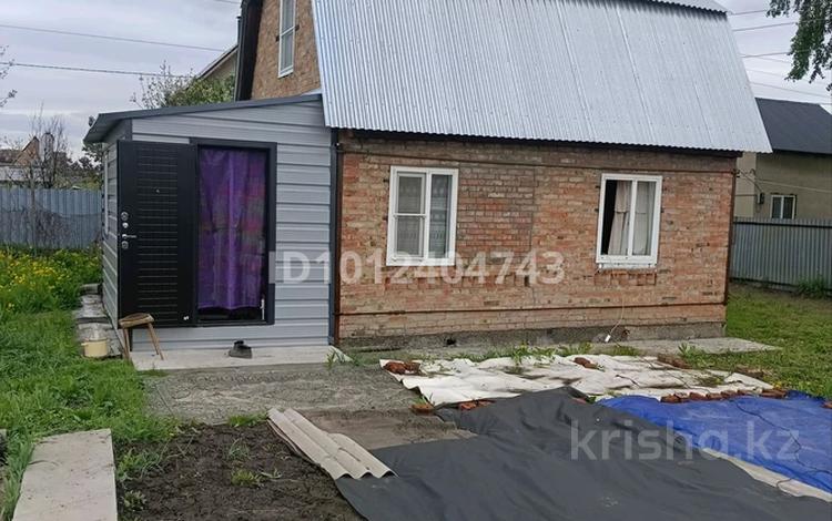 Дача · 3 комнаты · 35 м² · 6 сот., Пл. Республики за 3 млн ₸ в Усть-Каменогорске, Ульбинский — фото 2