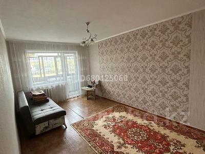 1-бөлмелі пәтер, 30 м², 2/5 қабат, Майкудук, 13й микрорайон, бағасы: 7.5 млн 〒 в Караганде, Алихана Бокейханова р-н