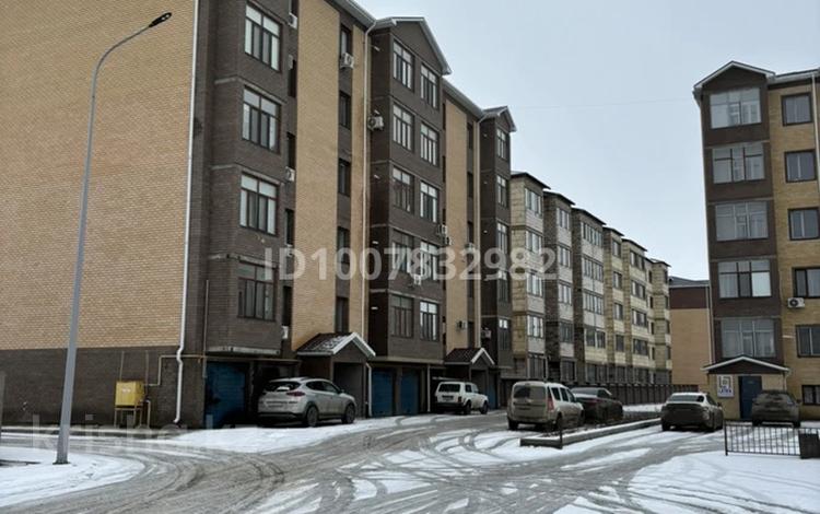 2-бөлмелі пәтер · 61.85 м² · 2/5 қабат, мкр Нурсая, Ел Орда 9А, бағасы: 33.5 млн ₸ в Атырау — фото 2
