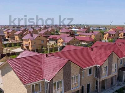 Часть дома · 4 комнаты · 106 м² · 2 сот., мкр Уркер 10 за ~ 65.7 млн ₸ в Астане, Нура р-н
