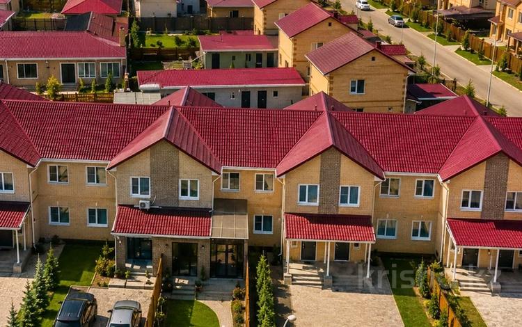 Часть дома · 4 комнаты · 106 м² · 2 сот., мкр Уркер 10 за ~ 65.7 млн ₸ в Астане, Нура р-н — фото 67