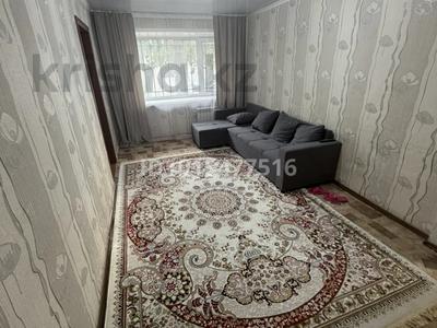 2-комнатная квартира · 42 м² · 1/5 этаж, Тауелсыздык 35 — Напротив Гор. отдела за 170 000 ₸ в Костанае