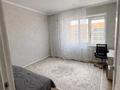 3-бөлмелі пәтер · 83.7 м² · 8/9 қабат, Самал 94/1 — Остановка 10 мкр, бағасы: 35 млн ₸ в Уральске — фото 8