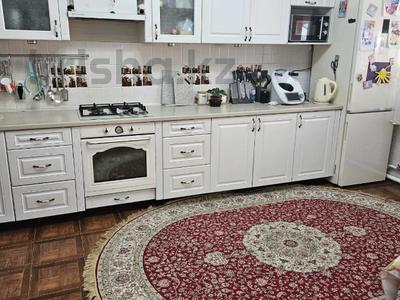 Отдельный дом · 6 комнат · 500 м² · 8 сот., Комсомольская за 97.5 млн 〒 в Петропавловске