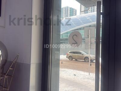 Салоны красоты, кабинеты и рабочие места, студии · 25 м² за 135 000 ₸ в Астане, Есильский р-н