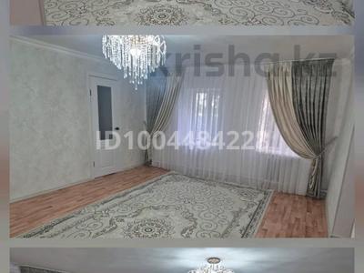 Жеке үй · 4 бөлме · 85 м² · 12 жүзд., Украйнский 1 — Возле Мечеть, бағасы: 15 млн ₸ в Актобе, жилой массив Курайлы
