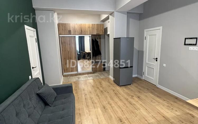 2-бөлмелі пәтер, 45 м², 2/5 қабат ай сайын, Аблайхана 48А, бағасы: 230 000 〒 в Каскелене — фото 2