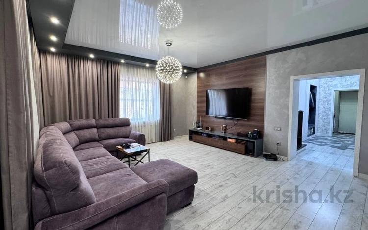 Жеке үй · 7 бөлме · 350 м² · 12 жүзд., Доненбаевой, бағасы: 190 млн ₸ в Костанае — фото 2