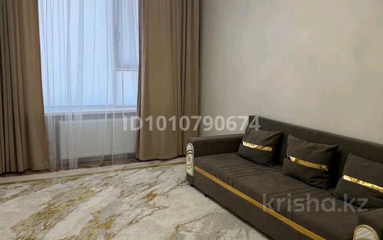 1-комнатная квартира · 40 м² · 5/17 этаж, Бухар Жырау 33/1 33/1 — Альфараби и Бухар Жырау за 260 000 ₸ в Астане, Есильский р-н — фото 2