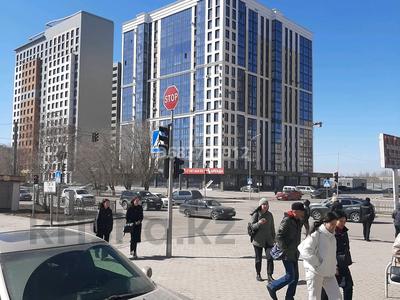 Пәтерлер в Карагандинской обл.: 2-бөлмелі пәтер · 70 м² · 12/16 қабат, мкр Юго-Восток, проспект Шахтеров 46/1 — Республики Шахтёров, бағасы: 330 000 〒 2-бөлмелі пәтер · 70 м² · 12/16 қабат, мкр Юго-Восток, проспект Шахтеров 46/1 — Республики Шахтёров, бағасы: 330 000 〒 в Караганде, Казыбек би р-н