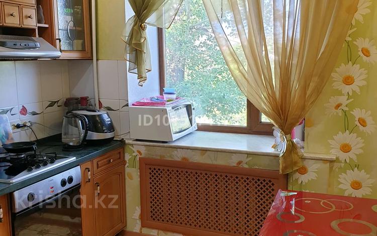 3-комнатная квартира · 77.8 м² · 2/2 этаж, мкр Михайловка , Коцюбинского 21 — Рядом садик за 30 млн ₸ в Караганде, Казыбек би р-н — фото 2