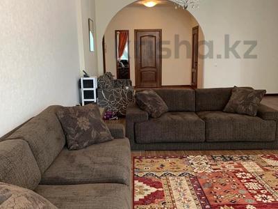3-комнатная квартира · 150 м² · 12/22 этаж, Достык 160 за 750 000 〒 в Алматы, Медеуский р-н