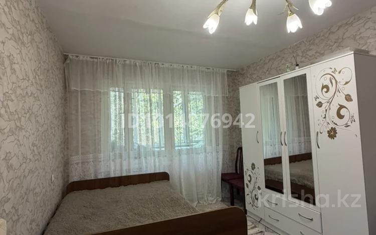 1-бөлмелі пәтер · 38 м² · 2/5 қабат, Макатаева 46, бағасы: 2 000 ₸ в Алматы, Медеуский р-н — фото 2