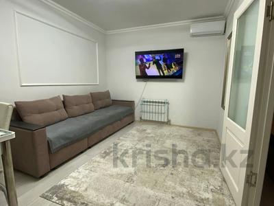 2-бөлмелі пәтер · 42.6 м² · 8/10 қабат, мкр Аксай-5, Бауыржана Момышулы, бағасы: 30.5 млн ₸ в Алматы, Ауэзовский р-н