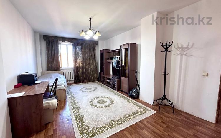 2-бөлмелі пәтер · 72 м² · 13/13 қабат, Б. Момышулы 23, бағасы: 30.5 млн ₸ в Астане, Алматы р-н — фото 2