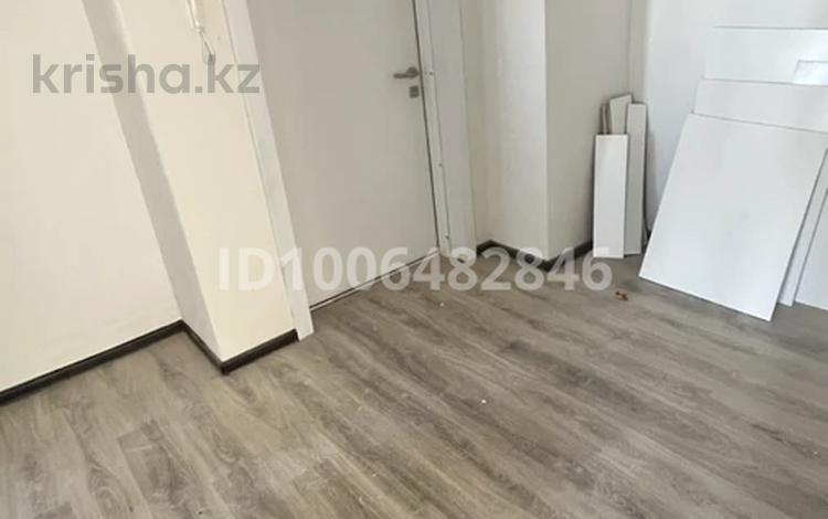 3-бөлмелі пәтер · 72.9 м² · 9/12 қабат, Жаңа қала 41/1 — Продается 3 комнатная квартира, бағасы: 26 млн 〒 в Туркестане — фото 2