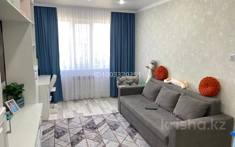 1-комнатная квартира · 36 м² · 5/5 этаж, 4 мкрн 4 за 13.5 млн 〒 в Аксае — фото 13