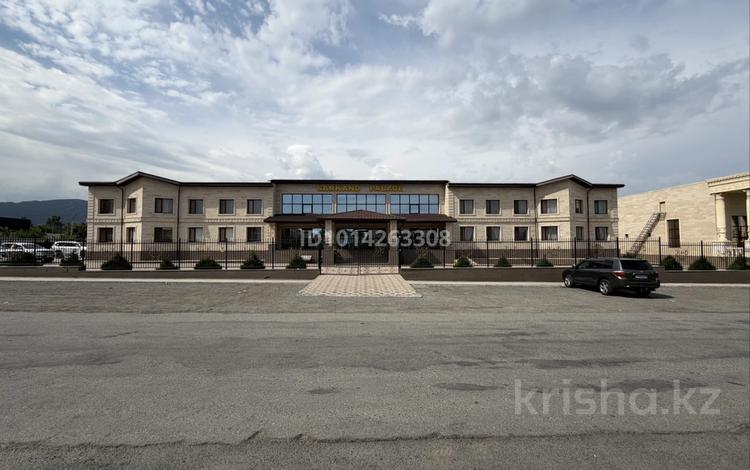 Общепит, бани, гостиницы и зоны отдыха · 3000 м² за 1.5 млрд ₸ в Сарканде — фото 2