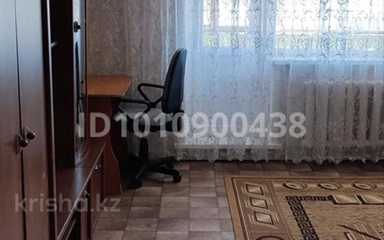 1-бөлмелі пәтер · 40 м² · 6/10 қабат, Гүлдер 2 ш/а., Мкр Юго-Восток, мкр Гульдер 2 21, бағасы: 150 000 ₸ в Караганде, Казыбек би р-н — фото 2