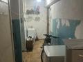 2-комнатная квартира · 47 м² · 7/9 этаж, 6й микрорайон, Ермекова 62 за 13.5 млн ₸ в Караганде, Казыбек би р-н — фото 3