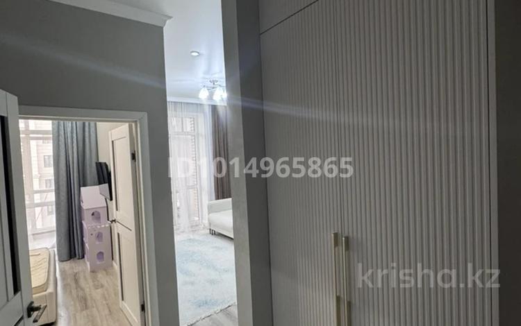 1-комнатная квартира · 40 м² · 8/10 этаж, А. Бокейханова — Бокейхана Керей Жанибек за 250 000 ₸ в Астане, Есильский р-н — фото 2
