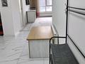 2-комнатная квартира · 56 м² · 1/18 этаж, Абая 164/1 — Брусиловского за 360 000 ₸ в Алматы, Бостандыкский р-н — фото 6
