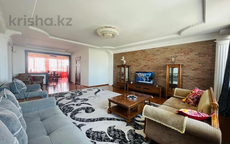 6-комнатная квартира · 240 м² · 11/11 этаж, Исиналиева 1 — Набережная за 75 000 ₸ в Павлодаре — фото 38