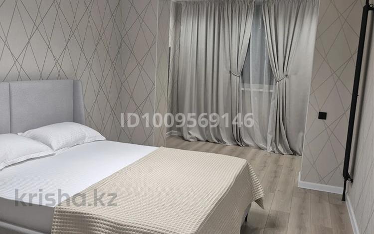 1-комнатная квартира · 60 м² · 3/5 этаж, 14-й мкр 46 за 2 500 〒 в Актау — фото 2