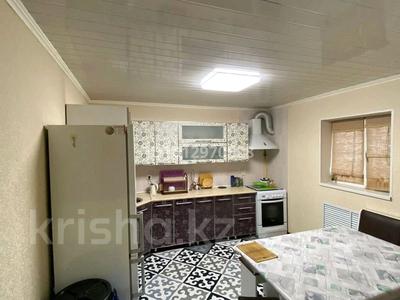Отдельный дом · 5 комнат · 150 м² · 6 сот., Атамекен 349 — Айнара магазин , центр и Гаухар магазин за 22 млн ₸