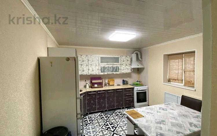 Отдельный дом · 5 комнат · 150 м² · 6 сот., Атамекен 349 — Айнара магазин , центр и Гаухар магазин за 22 млн ₸ — фото 2