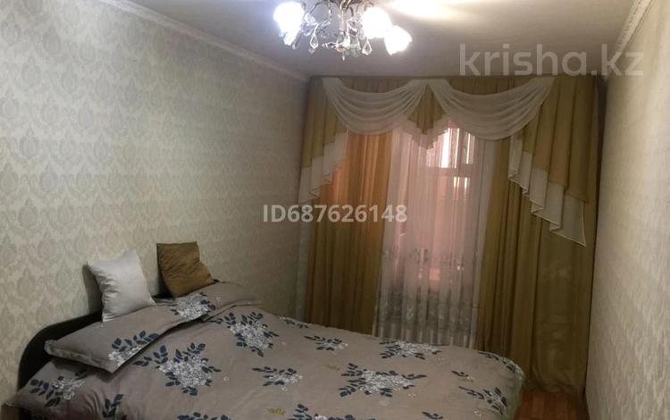 4-бөлмелі пәтер · 85 м² · 2/9 қабат, Курмангазы 161, бағасы: 35 млн ₸ в Уральске — фото 2