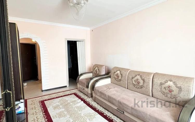 1-комнатная квартира · 41 м² · 8/12 этаж, Кабанбай батыра 40 за 230 000 ₸ в Астане, Есильский р-н — фото 2