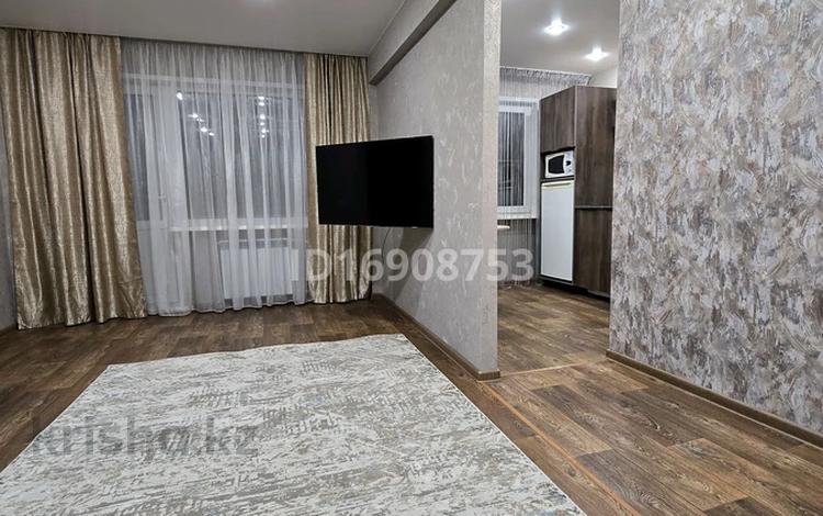 2-комнатная квартира · 48 м² · 4/5 этаж, Бурова 17 — Казахстан за 12 000 ₸ в Усть-Каменогорске — фото 18