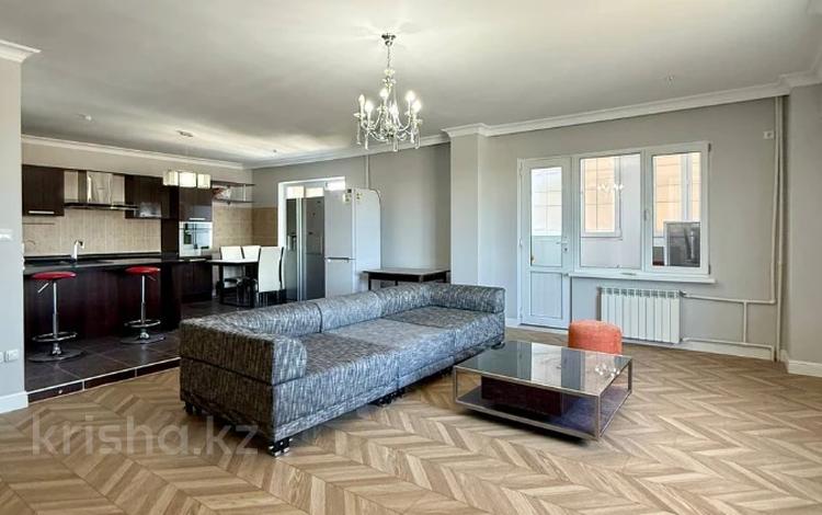 2-комнатная квартира · 100 м² · 7/12 этаж, Бактыгерея Кулманова 1а за 42 млн ₸ в Атырау — фото 6