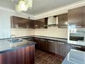 2-комнатная квартира · 100 м² · 7/12 этаж, Бактыгерея Кулманова 1а за 42 млн ₸ в Атырау — фото 3