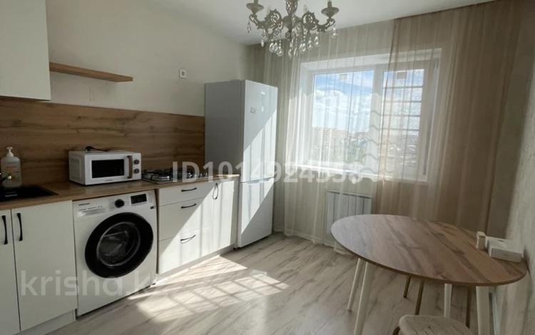1-комнатная квартира · 40 м² · 9/9 этаж, Юбилейный за 250 000 ₸ в Костанае — фото 2
