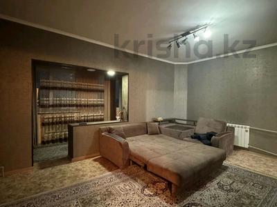 1-комнатная квартира · 40 м² · 4/5 этаж, 18 мкр 11 за 130 000 ₸ в Шымкенте, Аль-Фарабийский р-н