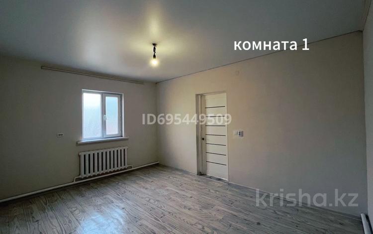 3-комнатный дом помесячно, 55 м², 6 сот., мкр Альмерек, Улы дала 12