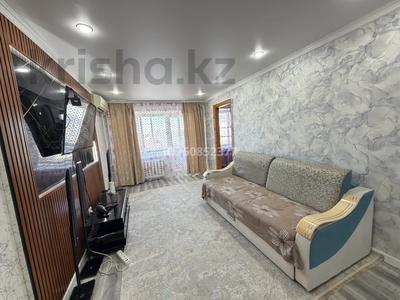 2-комнатная квартира · 60 м² · 4/5 этаж, Ескалиева 106 — Поликлиника 3 за 15 000 ₸ в Уральске