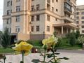 2-комнатная квартира, 100 м², 1/7 этаж посуточно, мкр Мирас, Мкр «Мирас» за 35 000 〒 в Алматы, Бостандыкский р-н — фото 17