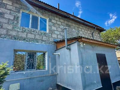 Отдельный дом · 5 комнат · 211 м² · 10 сот., Милованова 13 за 45 млн ₸ в Талдыкоргане