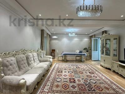 6-комнатная квартира · 200 м² · 6/19 этаж, Сабита Муканова за 1 млн ₸ в Алматы, Алмалинский р-н
