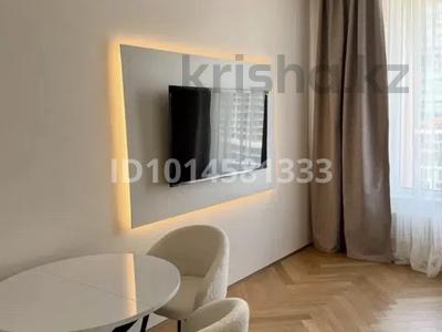 1-комнатная квартира · 45 м² · 15/17 этаж, Толе би 185А — Ауэзова за 2 500 ₸ в Алматы, Алмалинский р-н