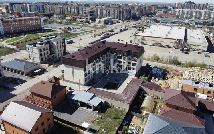 6-комнатная квартира · 179.4 м² · 3/4 этаж, мкр Юго-Восток, Жанторе Абишева 2Б за 68 млн ₸ в Караганде, Казыбек би р-н — фото 2