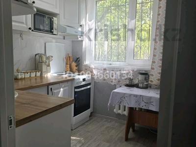 3-бөлмелі пәтер · 61 м² · 1/9 қабат, 3 мкрн 11, бағасы: 14 млн ₸ в Абай