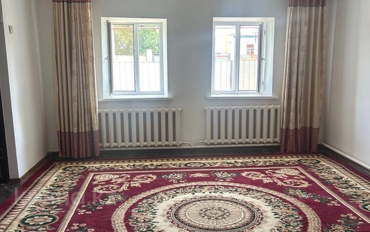 Отдельный дом · 3 комнаты · 60 м², Кемел за 25 000 〒 в Жамбыл (Жамбылский район) — фото 2